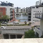 Tyger Waterfront Luxurious And Central Cape Town