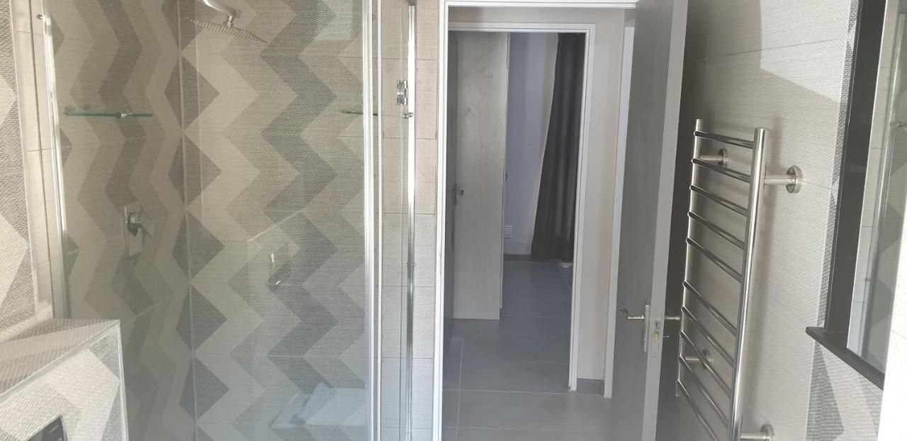 Tyger Waterfront Luxurious And Central * Cape Town