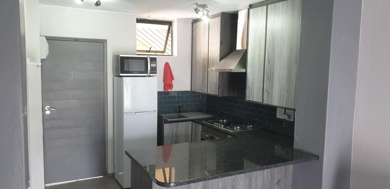 Tyger Waterfront Luxurious And Central