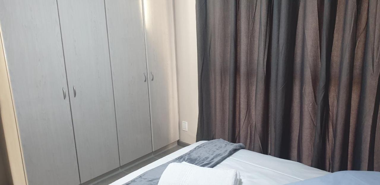 Tyger Waterfront Luxurious And Central Cape Town